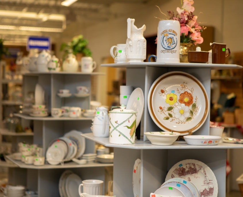 Gift & Thrift Harrisonburg Thrift Store